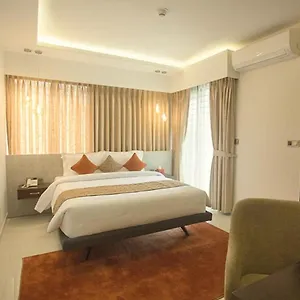 Jatra Flagship View فندق